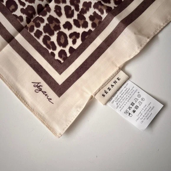 Sézane Gaston Leopard Print Scarf Organic Cotton Bandana Neckerchief - Picture 3 of 4